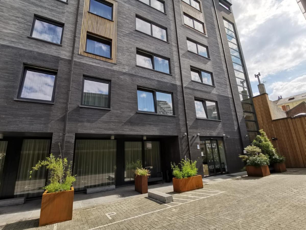 Tower Hotel Алст Екстериор снимка