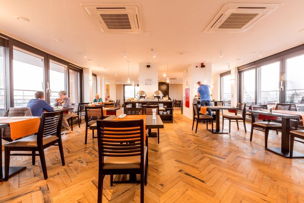 Tower Hotel Алст Екстериор снимка