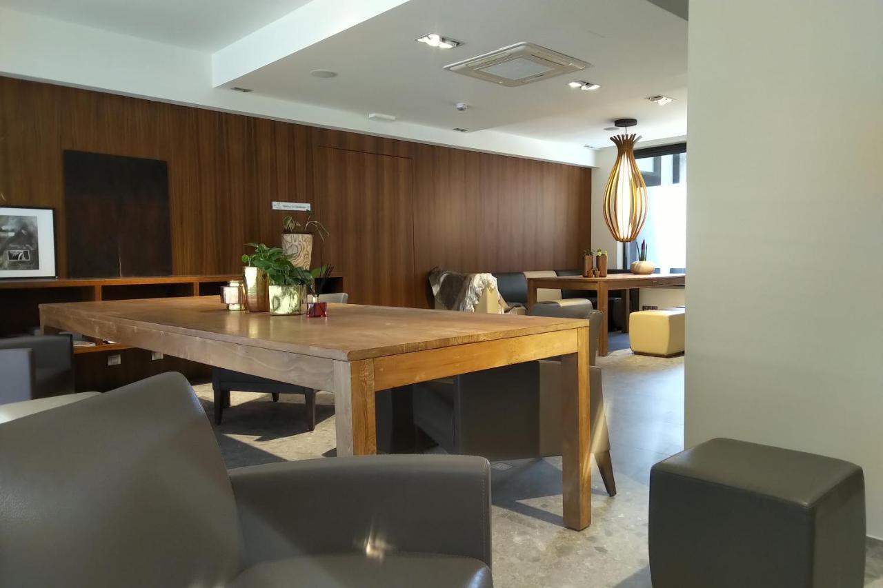 Tower Hotel Алст Екстериор снимка